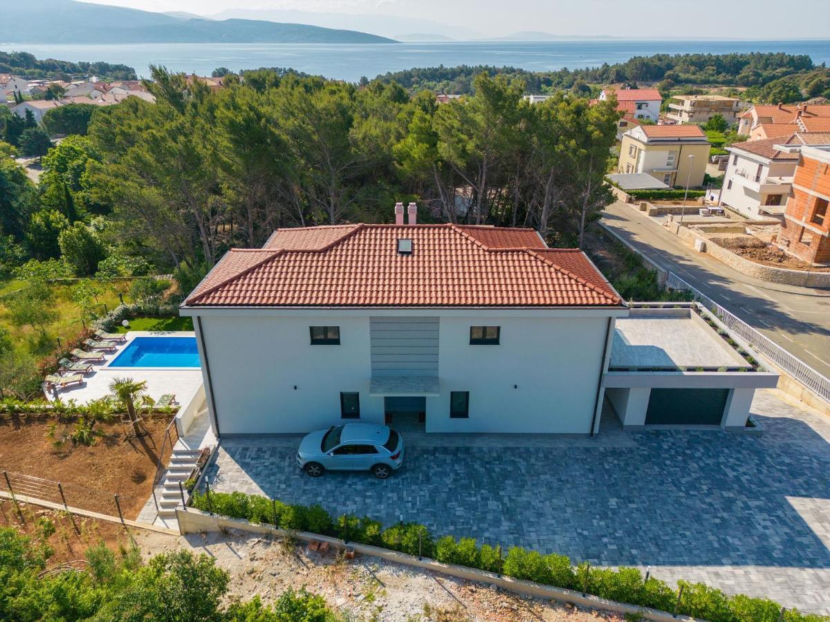 Apartments Paola & Karla With Pool Krk Town Exterior photo