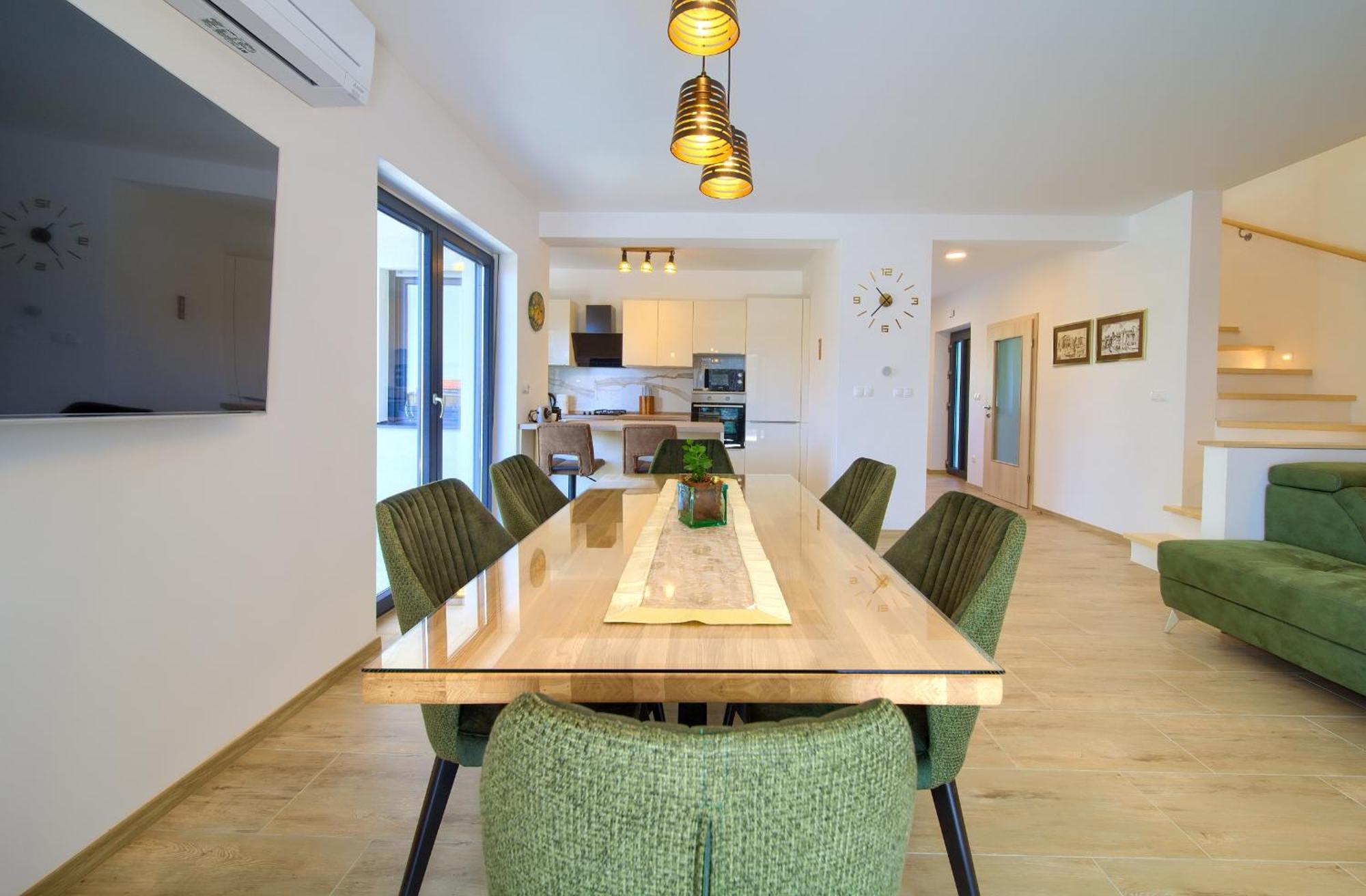 Apartments Paola & Karla With Pool Krk Town Room photo